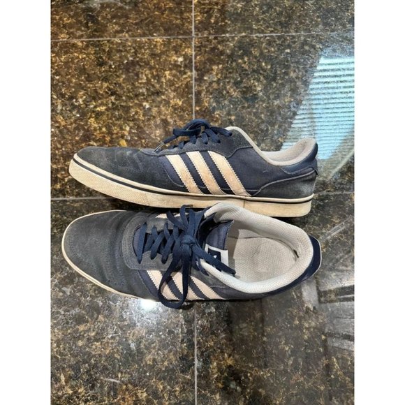 Adidas Size 10 Skate Shoes - Picture 6 of 7